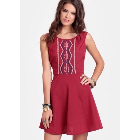 Flying Tomato Dresses & Skirts - Flying Tomato Dress Size Large Burgundy Red Embroidered Sleeveless Fit & Flare